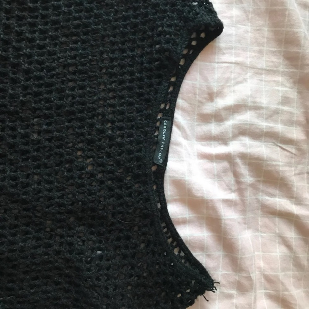 Top - Picture 2 of 2